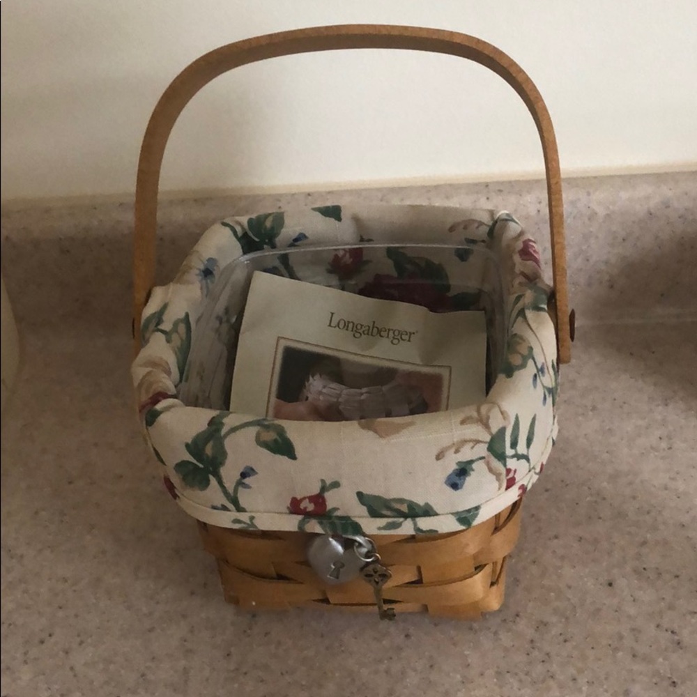 Longaberger Small Square Basket with Handle
